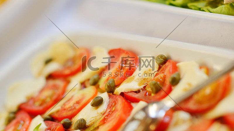 三四线城市餐饮加盟，如何选择适合自己的品牌？**
