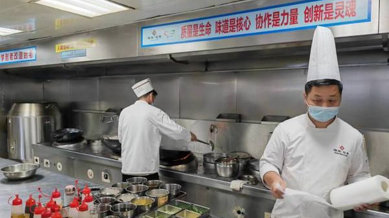 食品代加工材质加盟代理，如何规避潜在风险？**