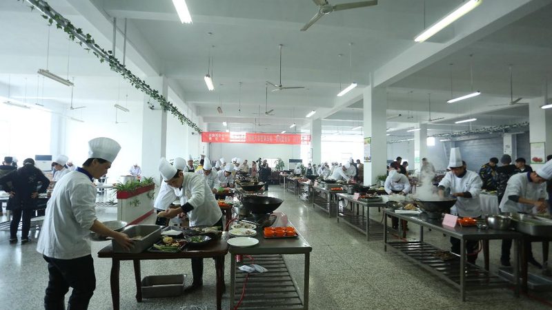 揭秘蜜饯果干：从厂家直销到消费者餐桌的旅程